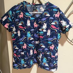 Zoe & Chloe Navy Unicorn & Rainbow Print Scrub Top Size M 100% Cotton EUC